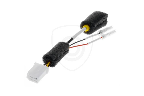 Adapter za povezivanje kamere za vožnju unatrag s monitorom Mazda 2006 - 2014