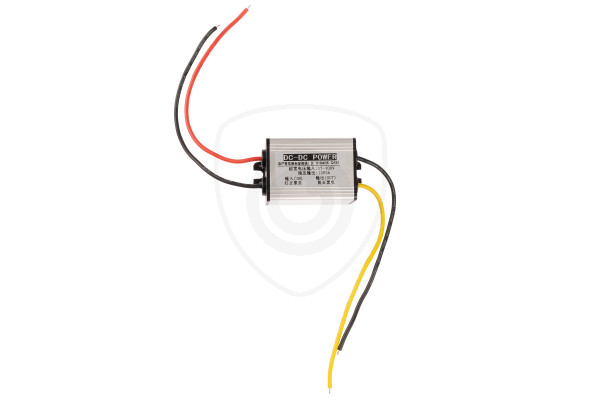 Pretvarač napona s 17–100V na 12V (3A) za kamere za vožnju unatrag