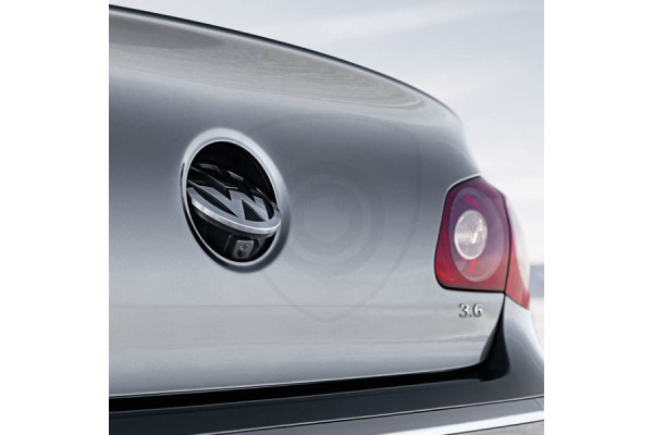 Kamera za vožnju unatrag u VW logotipu – preklopna kamera za Volkswagen