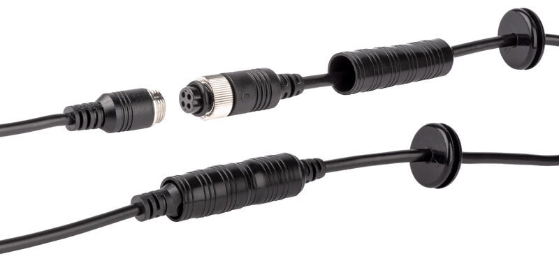 Četveropolni kabel za napajanje koji izlazi iz kamere Četveropolni kabel za napajanje koji izlazi iz kamere