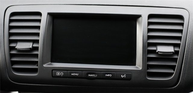 Monitor s DVD uređajem i navigacijskim sustavom